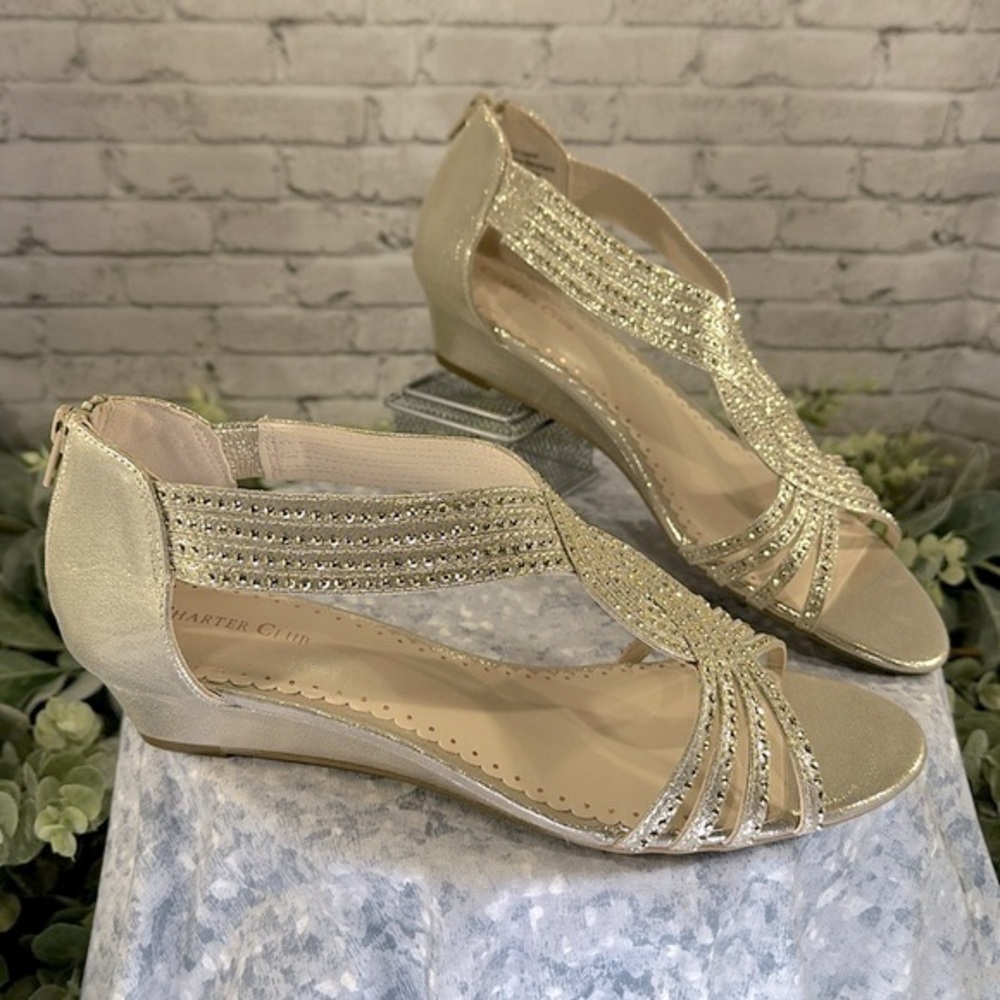 Charter Club Ginifur Gold Embellished Strappy Wedge Dress Sandals WMS 10M🌟NWOT